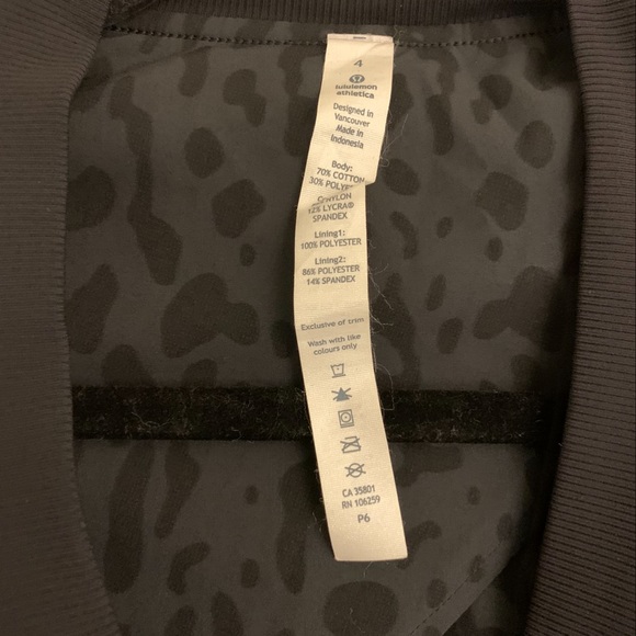 Lululemon Departure Vest - Rose Gold Hardware - Picture 6 of 7